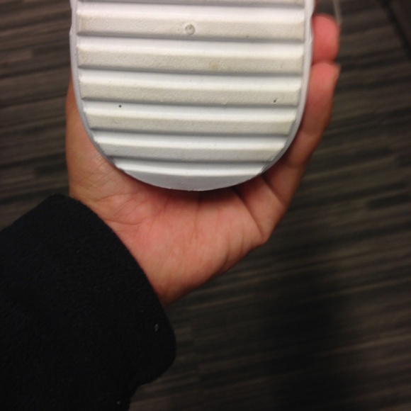 NWT MDT Red and Black The Arch Sneakers - Picture 7 of 7